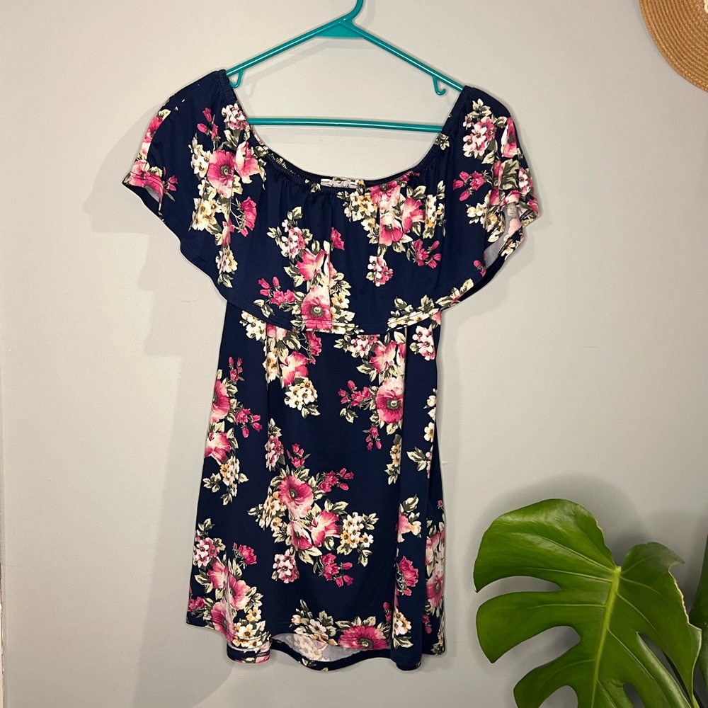 XL White Birch off shoulder flower top